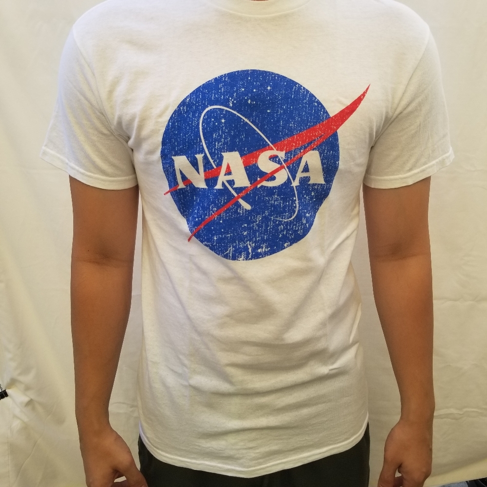 NASA Shirt Men Size Small Color White